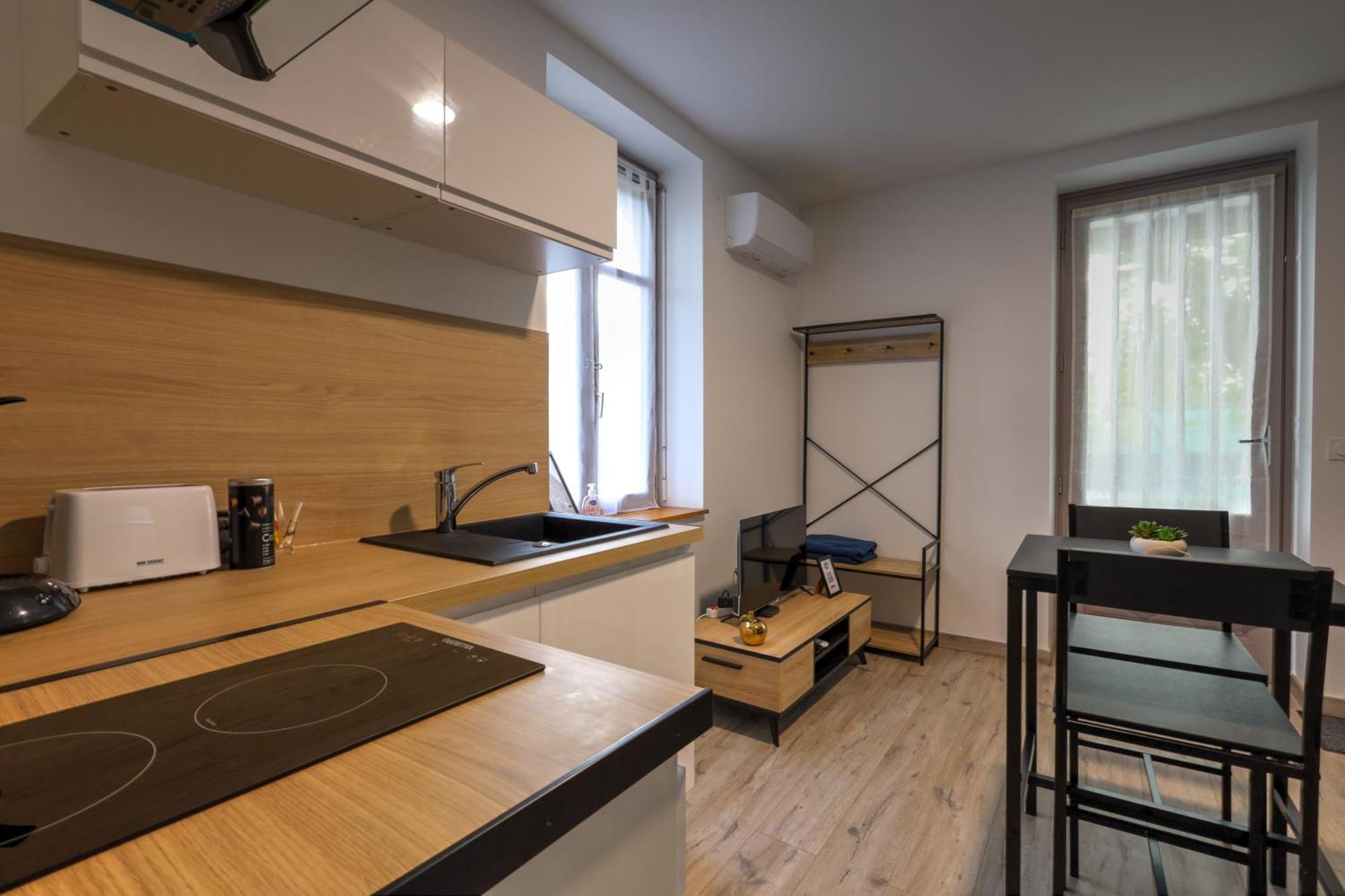 Le Westy 2 Apartamento Hieres-Sur-Amby Exterior foto